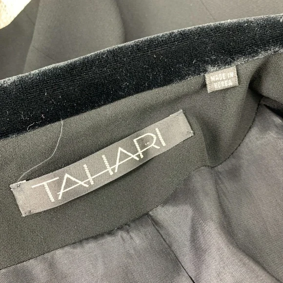 Tahari Black Blazer w/ Black Velvet Collar - Picture 5 of 7